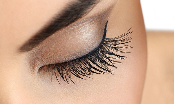 organic eyelash extensions